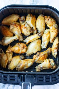 How long to cook frozen chicken wings in air fryer
