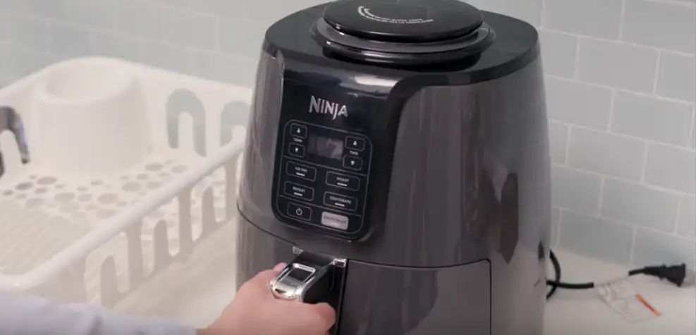 How to Clean Ninja Air Fryer