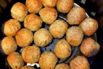How to Air Fry Frozen Meatballs